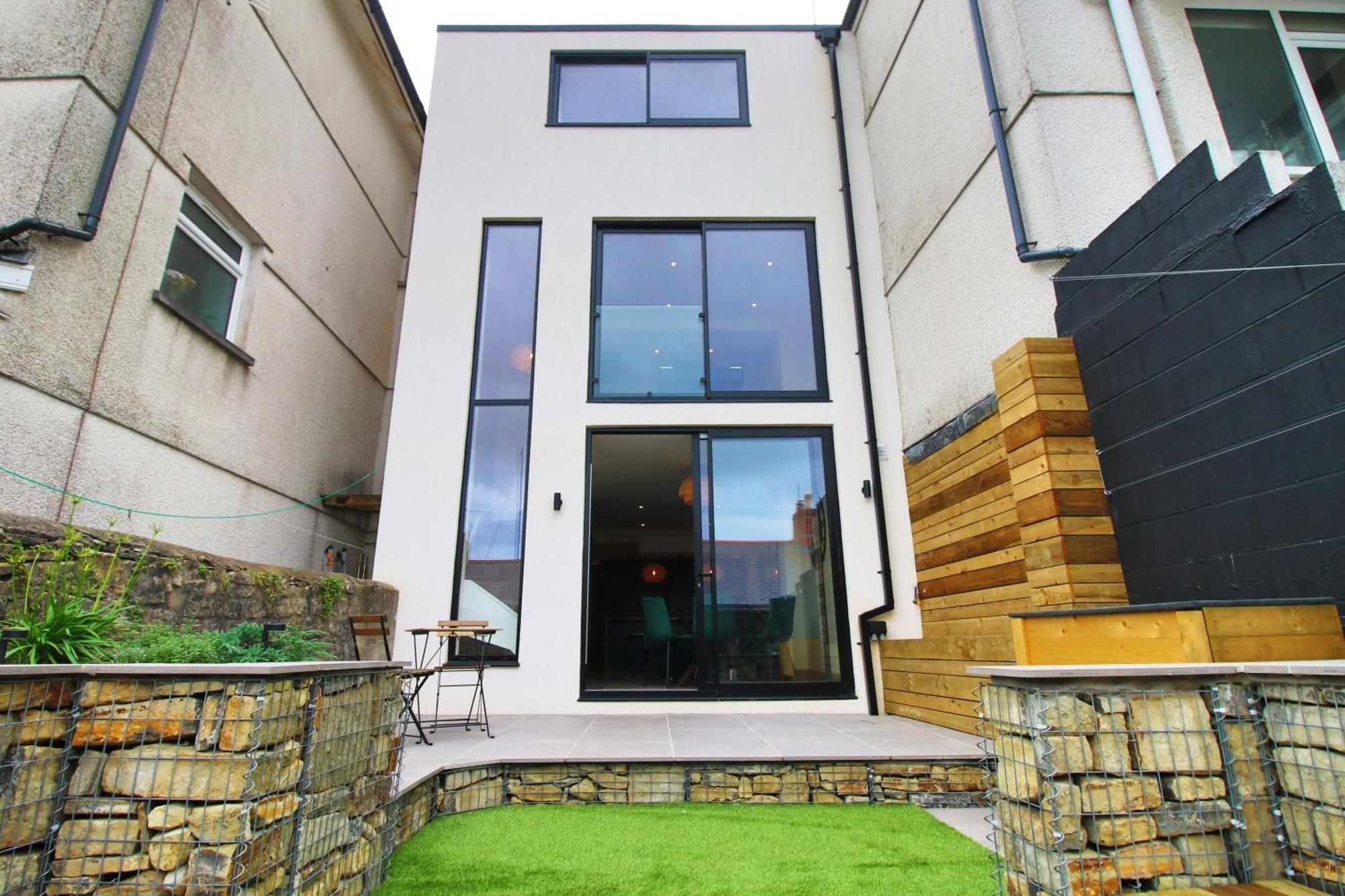 Luxury 4 Bedroom 4 Ensuite Home In Penarth Cardiff Bagian luar foto