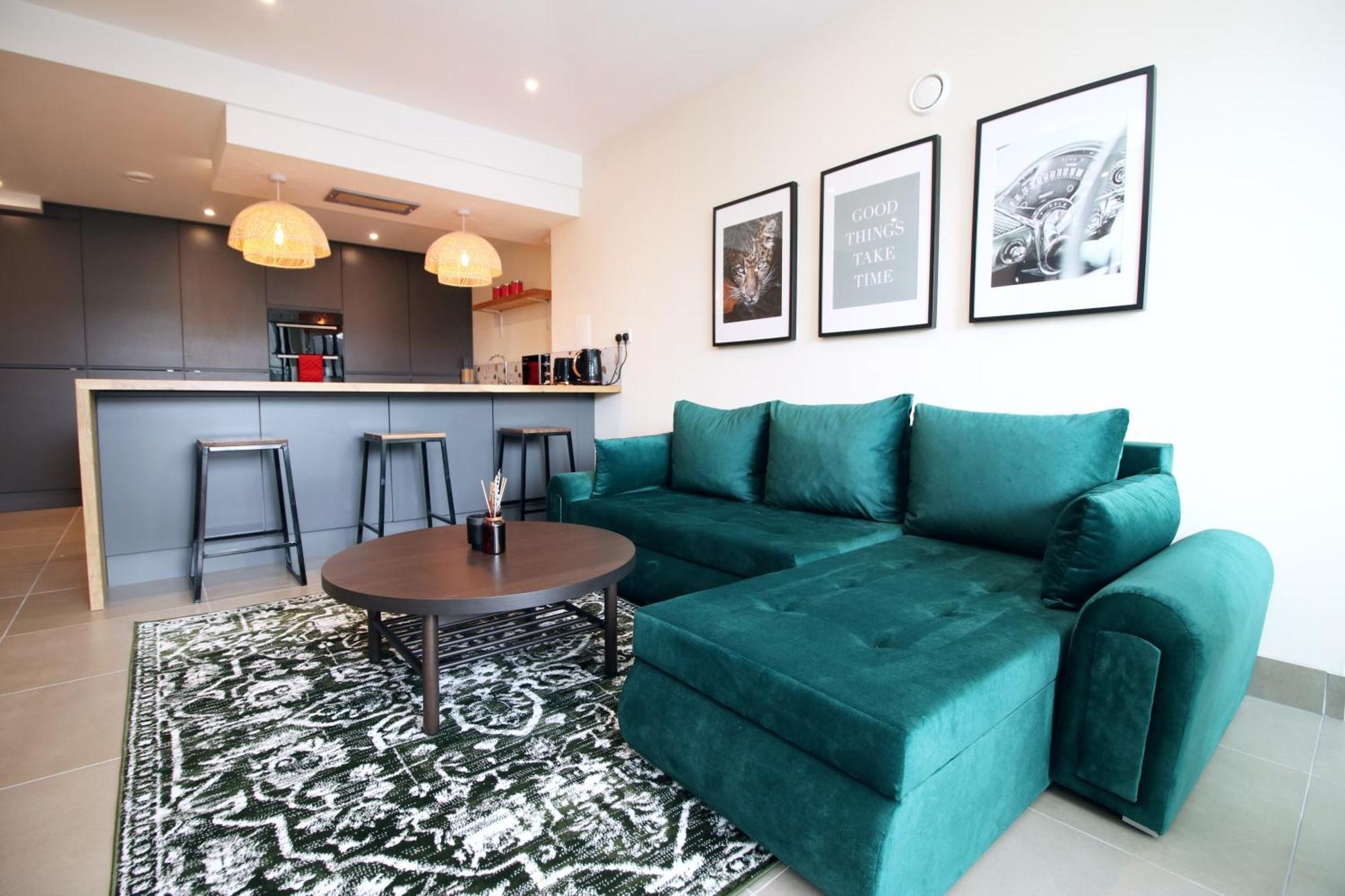 Luxury 4 Bedroom 4 Ensuite Home In Penarth Cardiff Bagian luar foto
